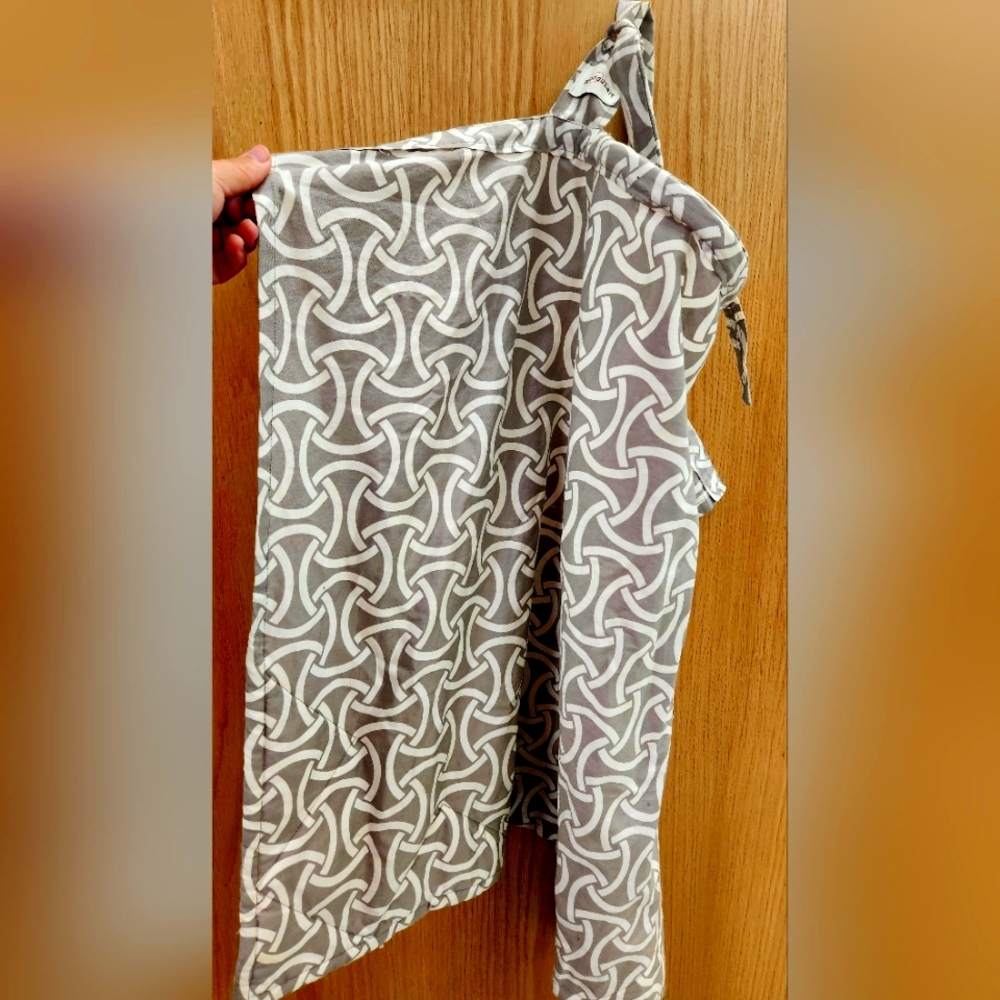 Pottery Barn Kids Breastfeeding Cape